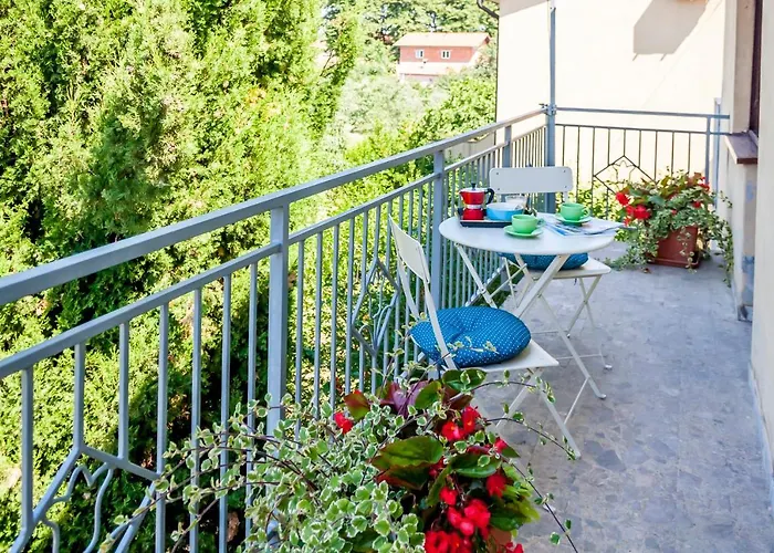 Angelina's Garden Place, Max 6 Persons, Near Pula *